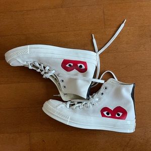 Comme Des Garçons PLAY X Converse High Tops - size Mens 7 (unisex)